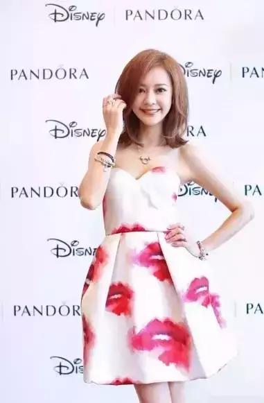 潘多拉Pandora：一个卖银的，凭什么让全球明星都爱它？