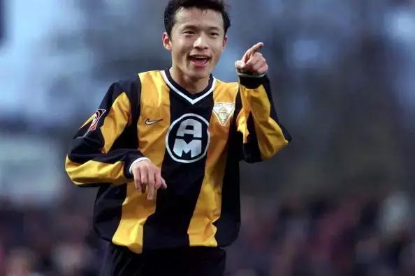 中国球员留洋董路,中国足球七大留洋球员