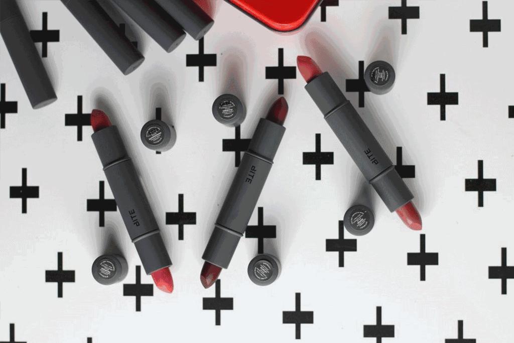 评测｜这些活跃在时博界的口红，的确可以让我秒变小妖精！