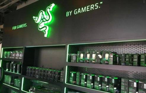 李嘉诚投资王府井麦当劳,李嘉诚投资美国互联网公司