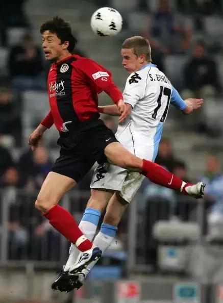 中国球员留洋董路,中国足球七大留洋球员