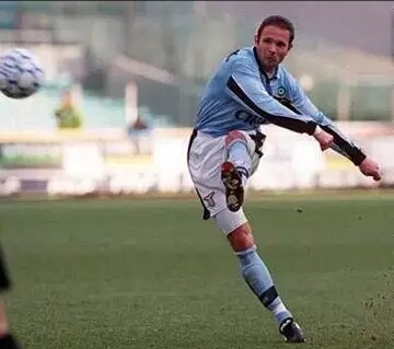 十大任意球大师第1名,世界十大任意球大师排名