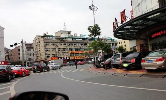 各城市豪车排行榜前十名,全国各城市汽车豪车排行榜