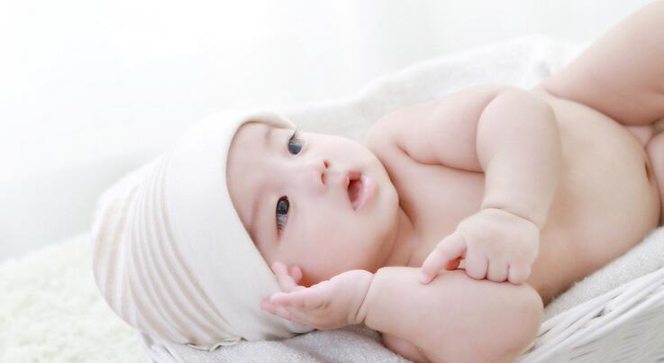 最困扰父母的婴儿常见皮肤问题——湿疹