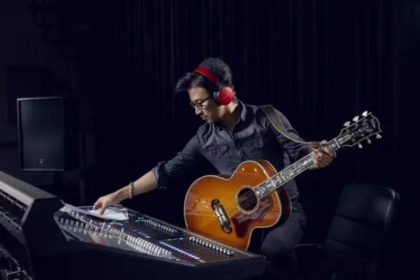 汪峰第一代耳机fill音质怎么样,汪峰fiil耳机现状