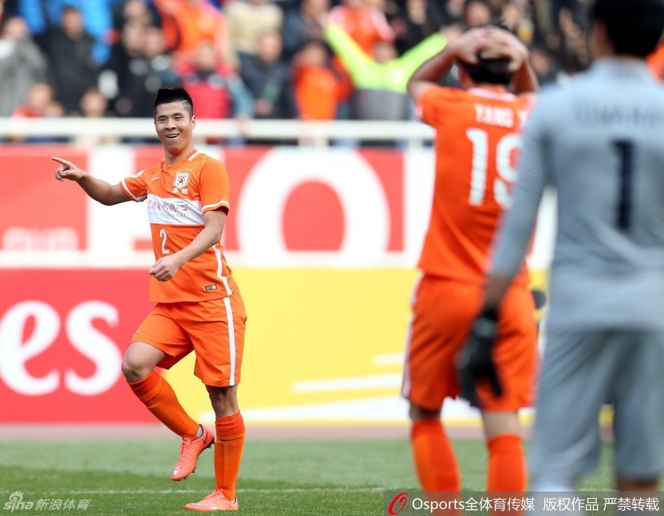 爱映客直播，更爱世界波，我就是尼古拉斯·赵四，主要看气质！