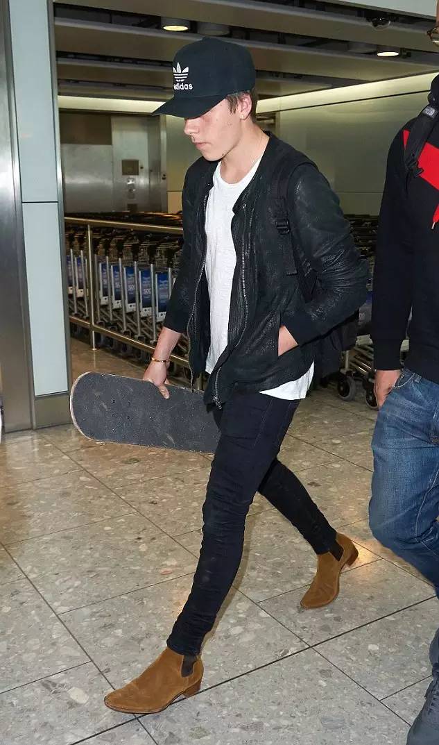 你会喜欢的男生穿搭,你会喜欢的鞋子