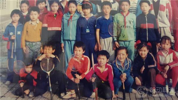 原中国羽毛球队的郑波,四年磨一剑完整视频