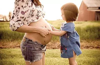 二胎妈妈用亲身经验告诉你,妈妈生二胎真实心声