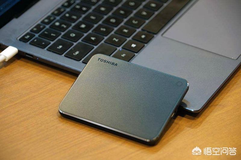 26日数码精选：装系统不会从U盘或光盘启动，不需要设置BOIS，记住一个键就行