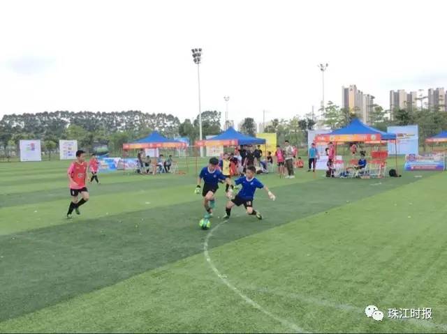 他们是佛山的足球英雄！就在你我身边，大多你都认识！