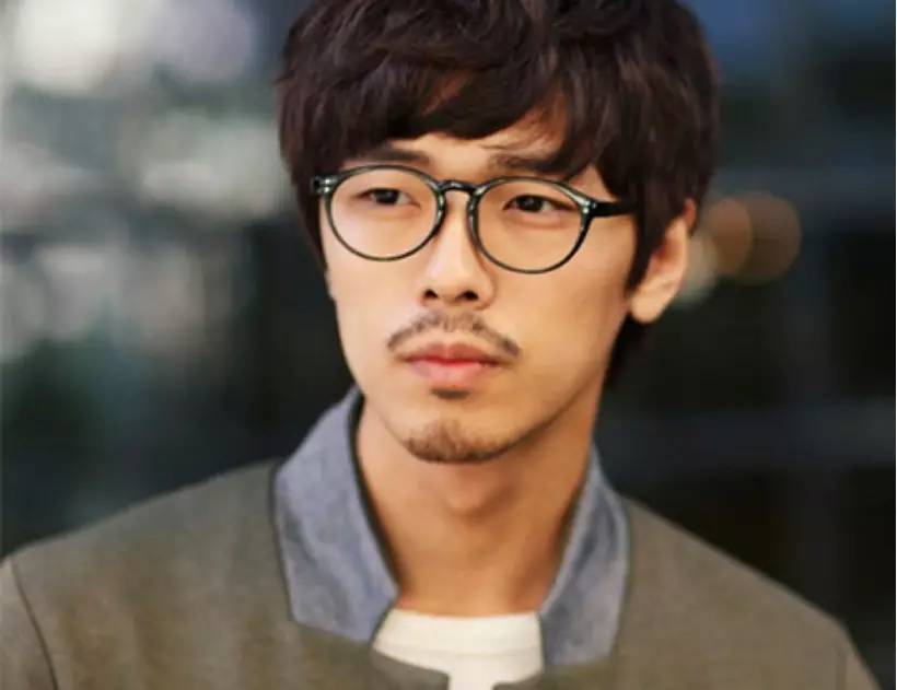 德普都在戴的波士顿款，专业级防蓝光护目镜，彩虹镜腿随便换