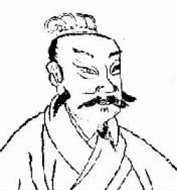 监控录像中发现嫌疑人图片,监控下的嫌疑人照片