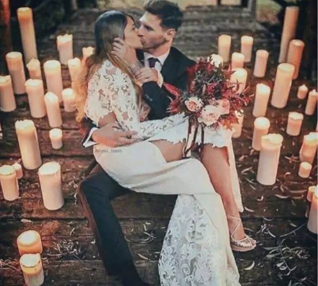 梅西30岁娶了自己爱了22年的女生,31岁篮球天才娶大10岁二婚妻子