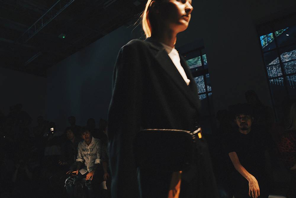 2018巴黎时装周男装视频,巴黎时装周2024完整版男装