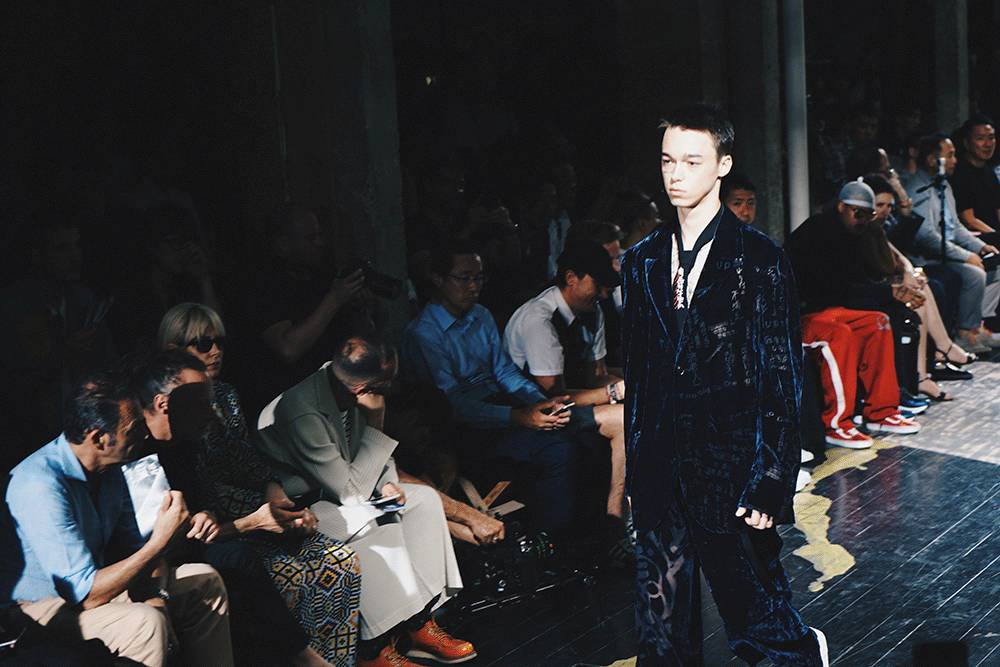 2018巴黎时装周男装视频,巴黎时装周2024完整版男装