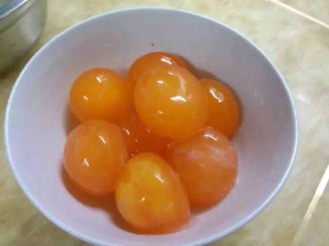 对眼睛干涩有好处的食物,缓解眼劳累改善视力多吃7种水果