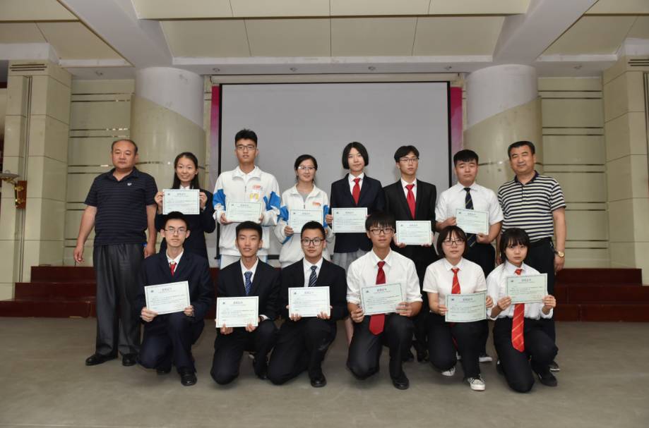 青少年模拟政协社团活动如何操作,青少年模拟政协怎么参加