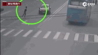 遇到“碰瓷”怎么办？检察官手把手给您来支招！