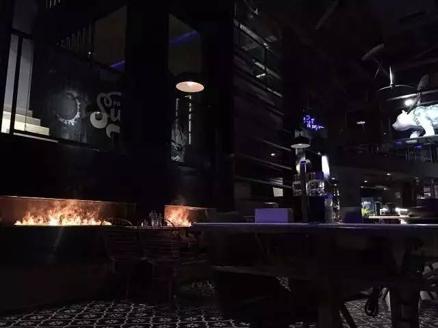 夜店里吃火锅？帮重的鸭肠烫8秒就能飙到180！