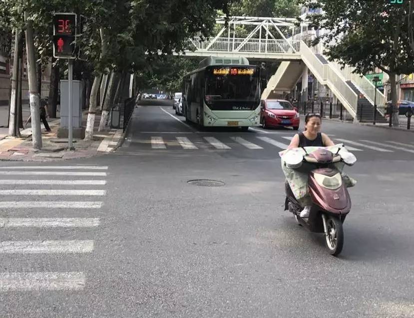 焦作不文明交通,不文明交通行为曝光直播