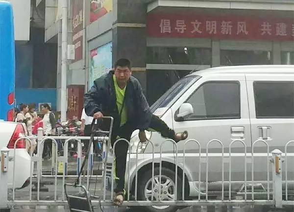 焦作不文明交通,不文明交通行为曝光直播