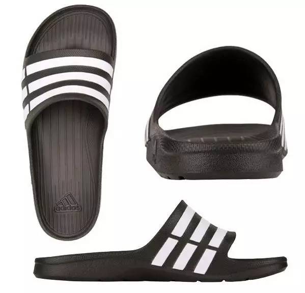 找乐子｜赶紧翻出家里压箱底的塑料拖鞋和洗澡篮子，它们要带你走上时尚巅峰！