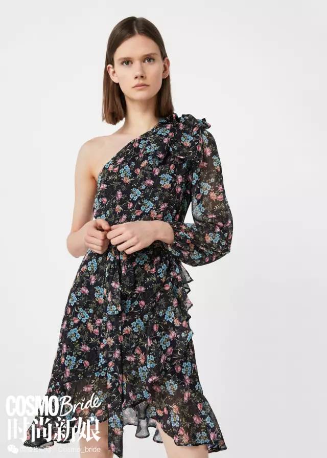 别不好意思美过新娘丨这些在婚礼赚尽眼球的裙子居然只花你两顿饭的钱？