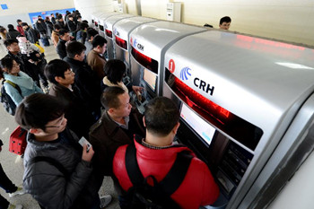 五一火车票全民抢票技巧,春运火车票今起开抢这份购票攻略