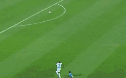 大连一方集团助力大连足球2周年，感恩一路有你！