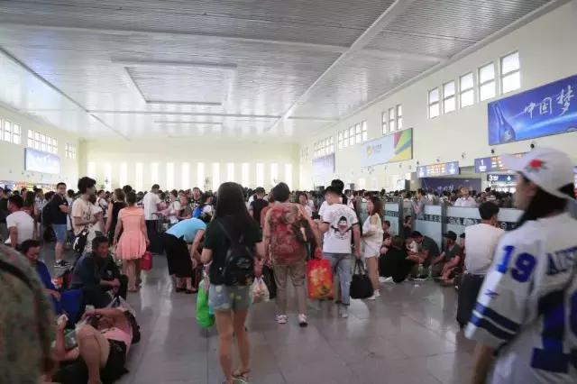 每天4万人乘车，哈尔滨东站你到底想要多火？
