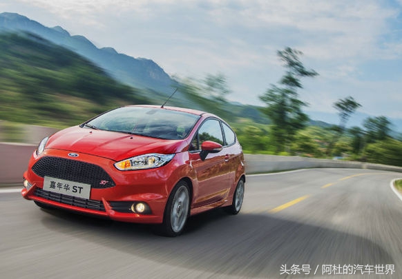 短小精悍，十大两厢钢炮汽车大排行，第一名是绝对王者