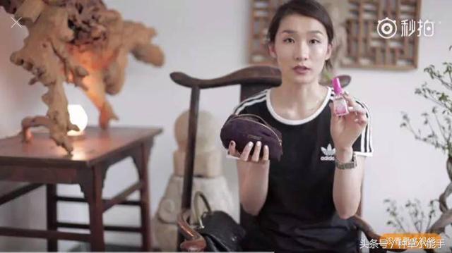 草单：翻包！我的日常包包里究竟装着什么？