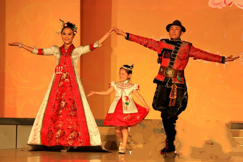 中国最美少数民族服饰风貌,民族最美服饰排行榜