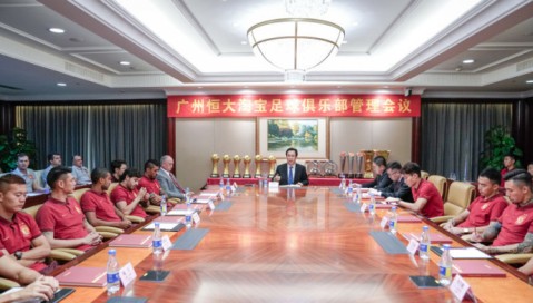 许家印全华班,许家印说恒大实现全华班