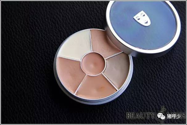 明星皮肤真的不长痘吗,脸上不长痘