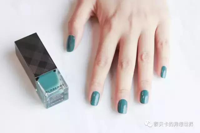 夏日冰透色指甲油,夏季指甲油又显白又霸气的颜色