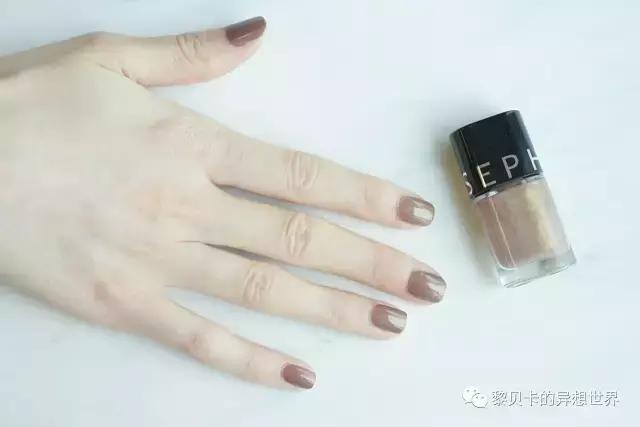 夏日冰透色指甲油,夏季指甲油又显白又霸气的颜色