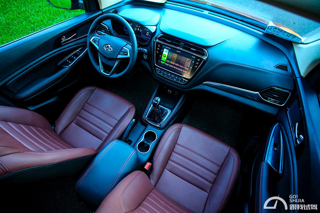 长安欧尚a800试驾,长安欧尚x51.6lcvt尊贵版试驾