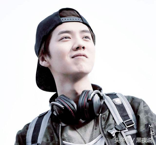 鹿晗是军人世家吗,鹿晗父母军人