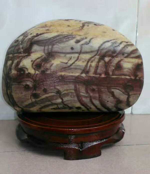 奇石圈藏品视频,奇石的摆放位置有什么讲究