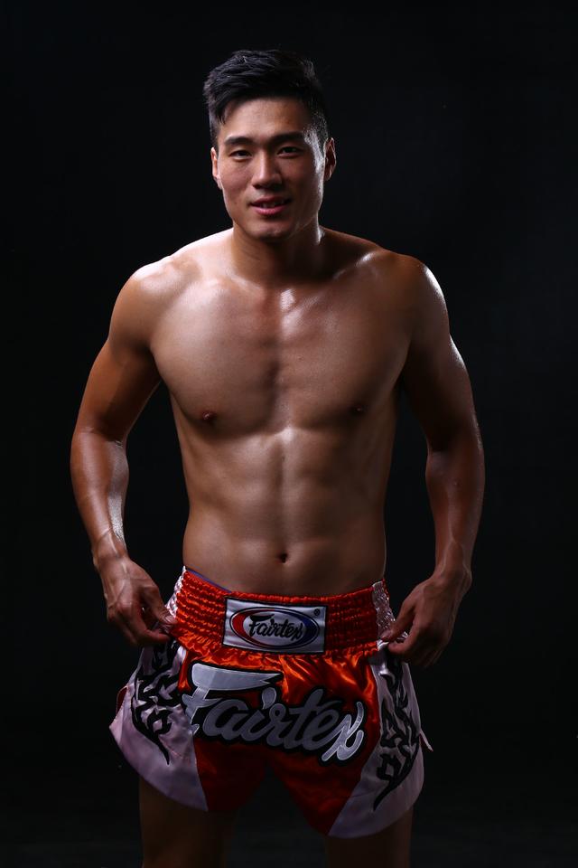 中国铁臂侠挑落日本三冠王,最新中日对抗赛集锦