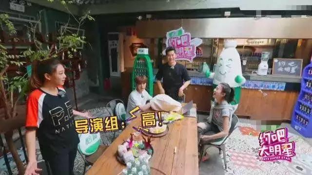 鹿晗迪丽热巴与鹿晗乔欣对比,鹿晗乔欣和鹿晗热巴