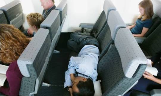 国外旅游坐飞机关注事项,去美国坐飞机有哪些关注事项