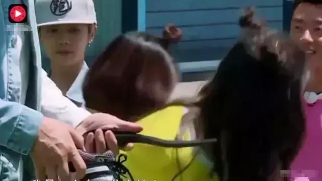 鹿晗迪丽热巴与鹿晗乔欣对比,鹿晗乔欣和鹿晗热巴