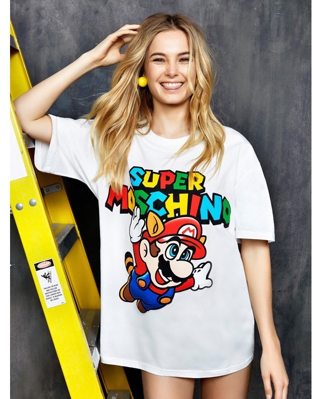 lvsupreme联名款牛仔外套,lv衣服上面有个supreme联名是真的吗