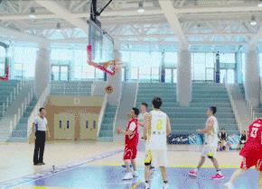 HALU哈鲁约吧大明星鹿晗*防队消**测评获优投球也是帅气十足鹿晗耿直问题被赞可爱