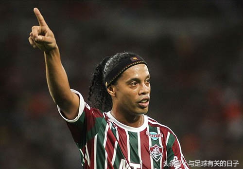 小罗罗纳尔迪尼奥巴萨,我是小罗呀