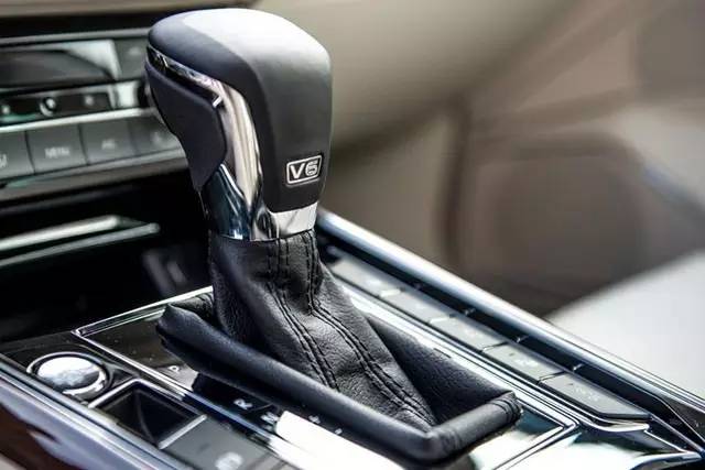 大众辉腾公认的最好的大众车,大众辉腾顶级版