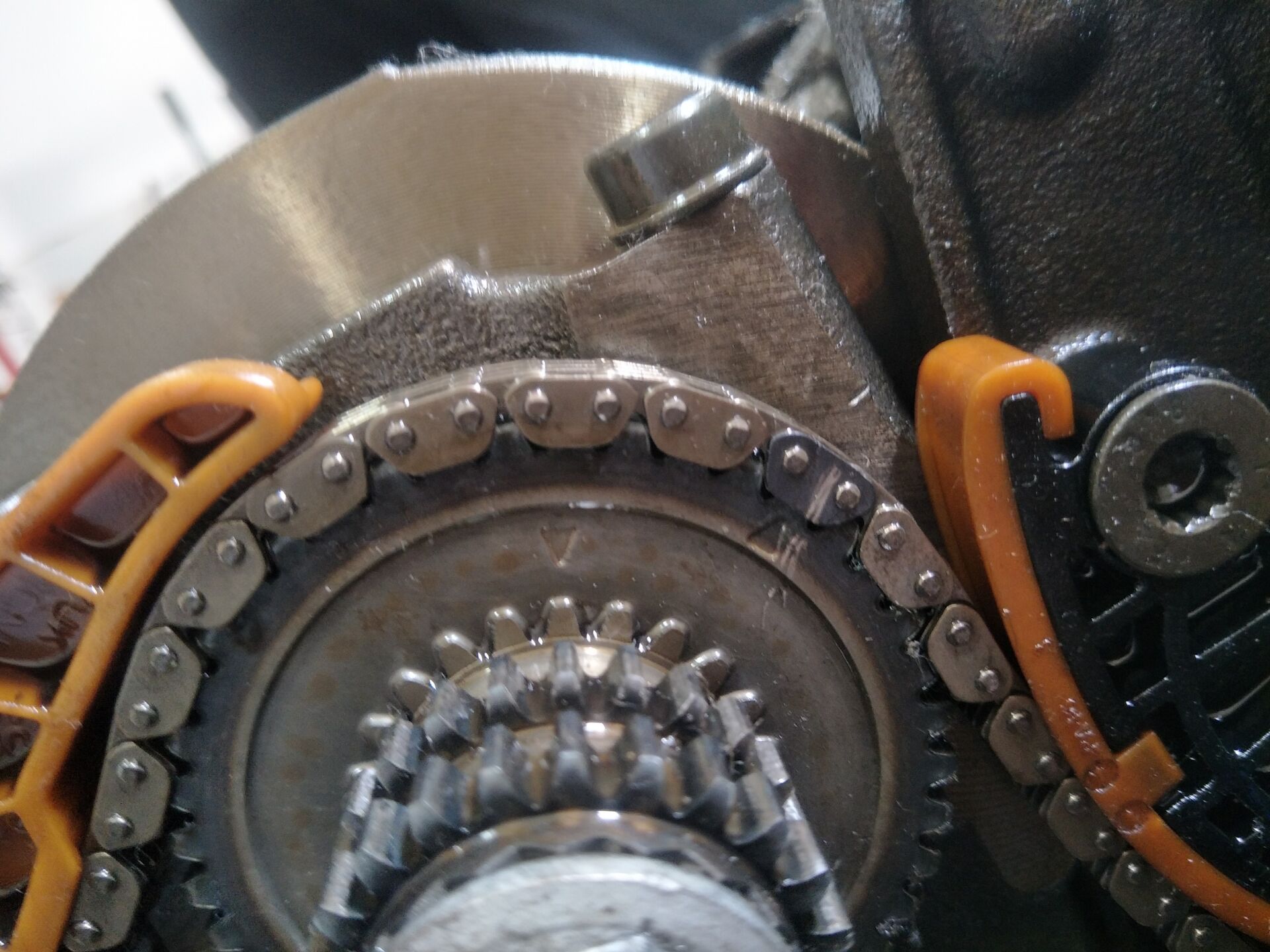 奥迪a6机油灯报警亮红灯,奥迪a6机油灯报警仪表调校